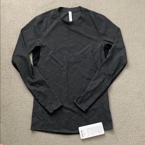 Lululemon Men's License to Gain LS - NWT